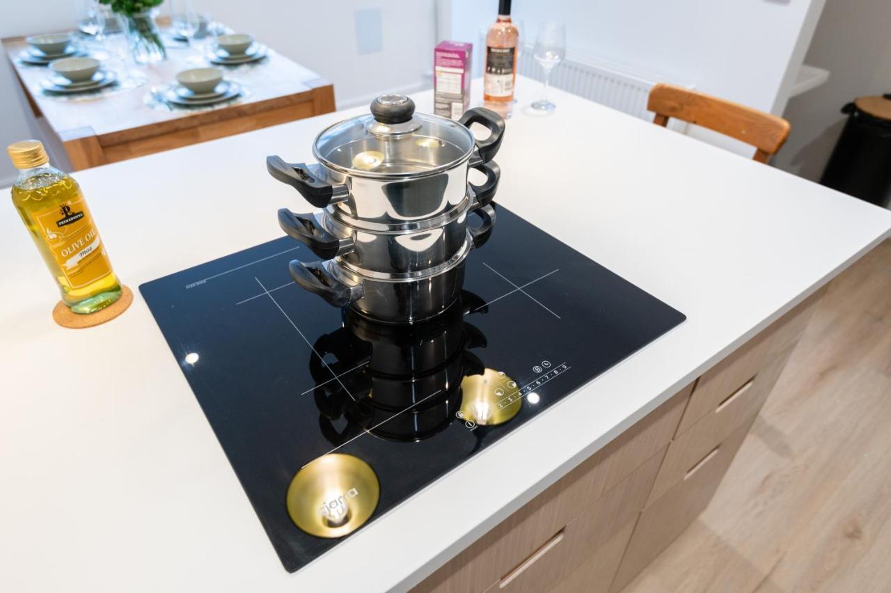 The Pinkish House - 4 Bed Home In The Town Centre Blairgowrie and Rattray Exterior photo